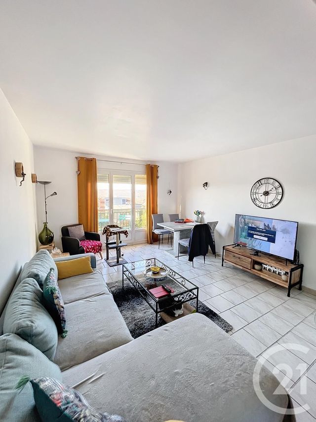 appartement à vendre - 3 pièces - 64,68 m2 - St Georges Sur Baulche - 89 - BOURGOGNE