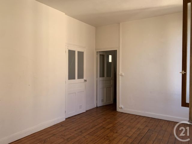 Appartement F3 à louer - 3 pièces - 62 m2 - Montlucon - 03 - AUVERGNE