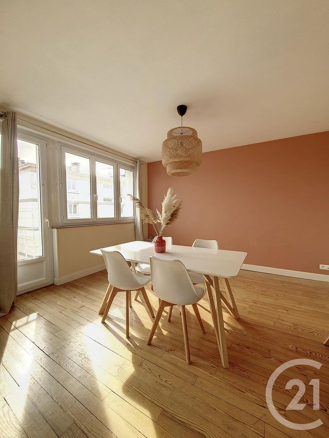 Appartement F4 à vendre - 4 pièces - 67,94 m2 - Clermont Ferrand - 63 - AUVERGNE