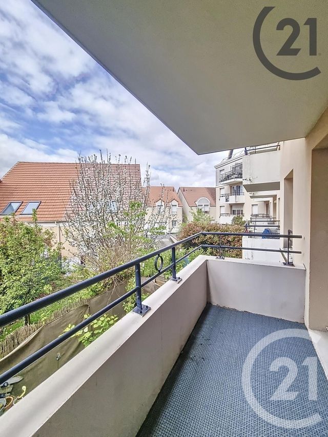 Appartement F3 à vendre - 3 pièces - 59,97 m2 - Combs La Ville - 77 - ILE-DE-FRANCE
