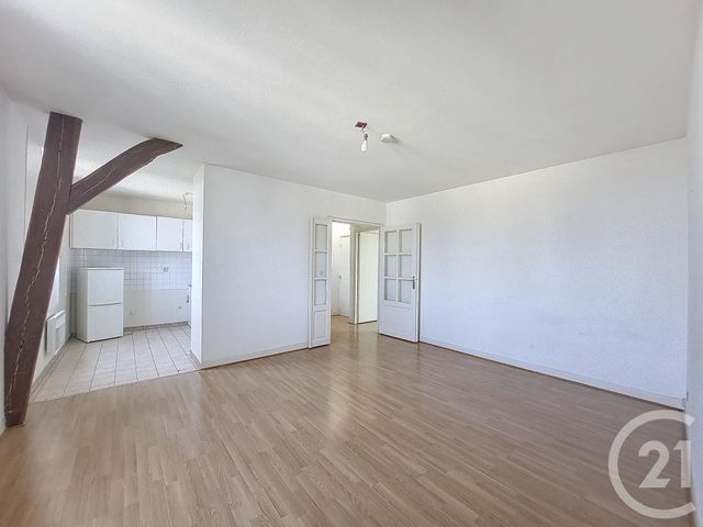 Appartement F2 à vendre - 2 pièces - 47 m2 - Chartres - 28 - CENTRE