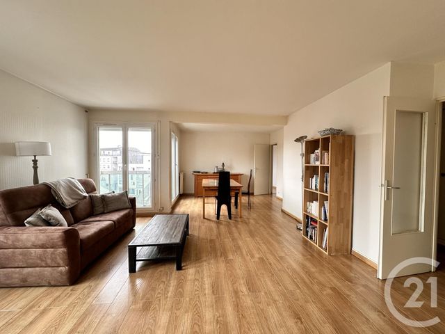 Appartement F4 à louer - 4 pièces - 108,90 m2 - Chartres - 28 - CENTRE