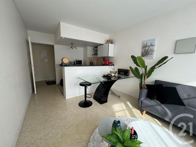 Appartement F2 à louer - 2 pièces - 36,50 m2 - Chartres - 28 - CENTRE