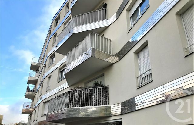 Appartement F3 à vendre - 3 pièces - 62,20 m2 - L Hay Les Roses - 94 - ILE-DE-FRANCE