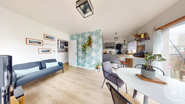 Appartement F3 à vendre - 3 pièces - 56 m2 - Aubervilliers - 93 - ILE-DE-FRANCE