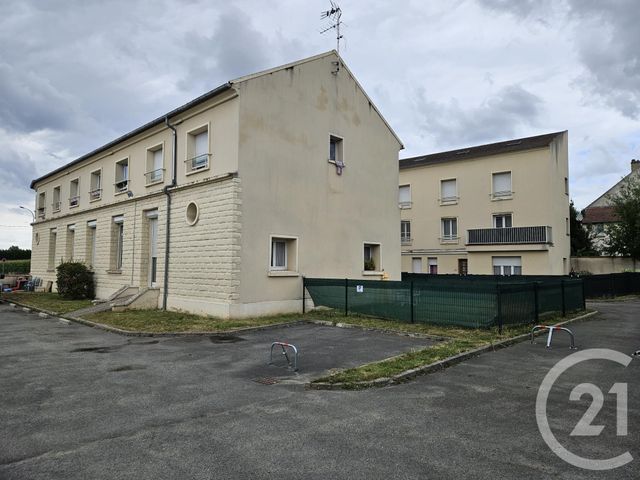 Appartement F2 à vendre - 2 pièces - 38 m2 - Le Plessis Belleville - 60 - PICARDIE
