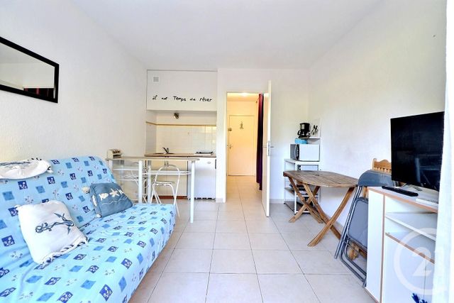 Studio à vendre - 1 pièce - 20 m2 - St Raphael - 83 - PROVENCE-ALPES-COTE-D-AZUR