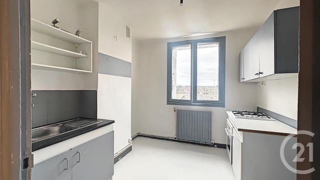 Appartement F5 à vendre - 5 pièces - 80 m2 - Guingamp - 22 - BRETAGNE