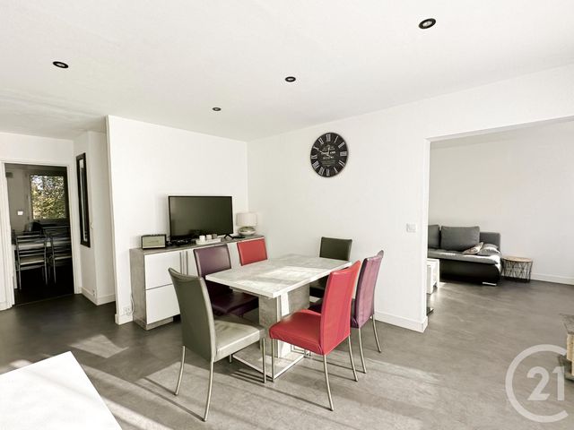 Appartement F4 à vendre - 5 pièces - 90,40 m2 - Verneuil Sur Seine - 78 - ILE-DE-FRANCE