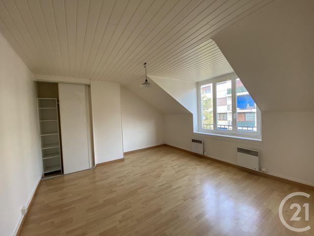 Appartement F2 à vendre - 2 pièces - 40,29 m2 - Corbeil Essonnes - 91 - ILE-DE-FRANCE