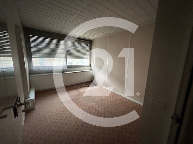 Bureaux à vendre - 1186.0 m2 - 26 - Drome