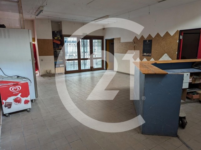 Local commercial à louer - 321.0 m2 - 26 - Drome