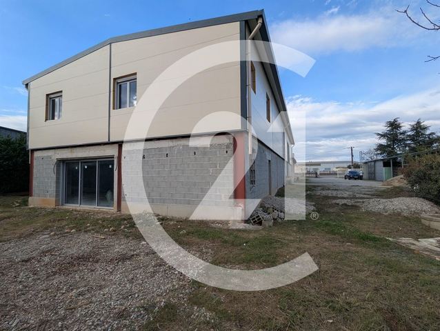 Local industriel à louer - 470.0 m2 - 26 - Drome