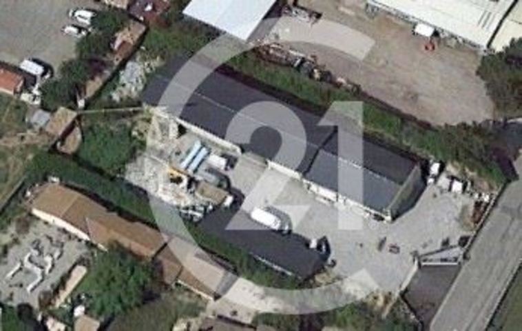 Local industriel à louer - 470.0 m2 - 26 - Drome
