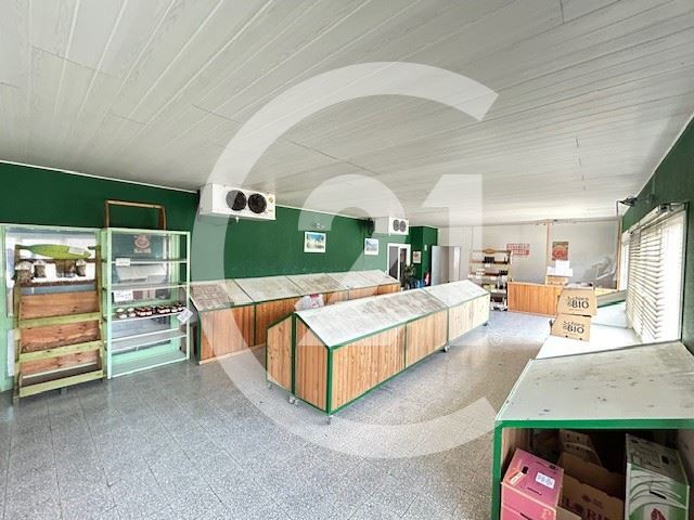 Local commercial à louer - 125.0 m2 - 26 - Drome