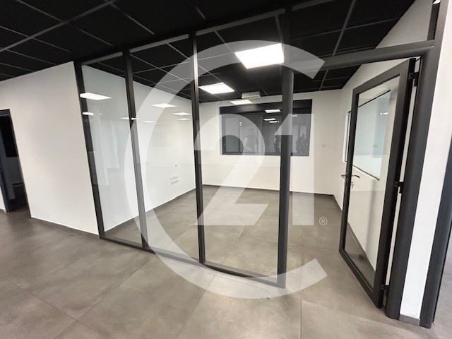 Local d'activité à louer - 170.0 m2 - 26 - Drome