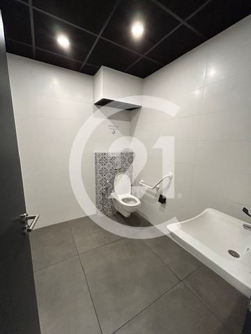 Local d'activité à louer - 170.0 m2 - 26 - Drome