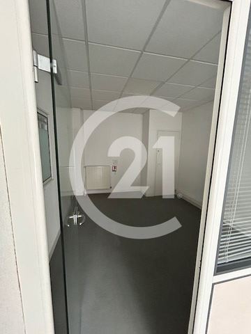 Local commercial à louer - 160.0 m2 - 26 - Drome