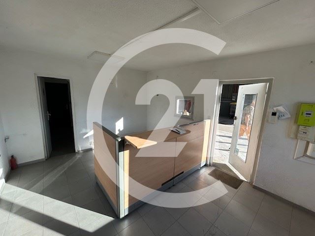 Local commercial à louer - 430.0 m2 - 26 - Drome