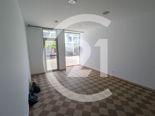 Local commercial à louer - 100.0 m2 - 26 - Drome