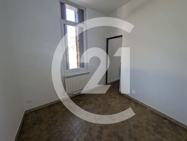 Local commercial à louer - 100.0 m2 - 26 - Drome