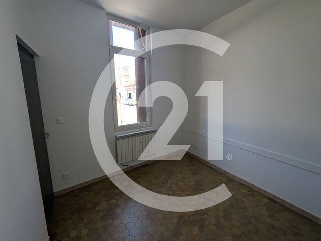 Local commercial à louer - 100.0 m2 - 26 - Drome