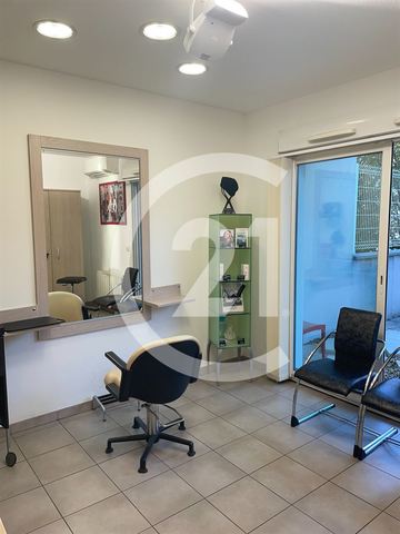 Esthétique à vendre - 81.0 m2 - 26 - Drome