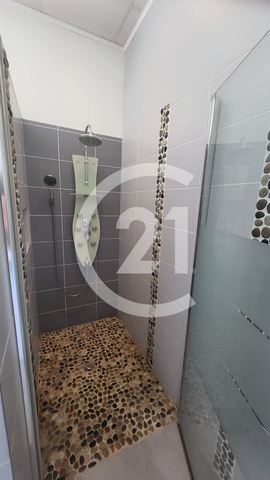 Local commercial à louer - 47.0 m2 - 26 - Drome