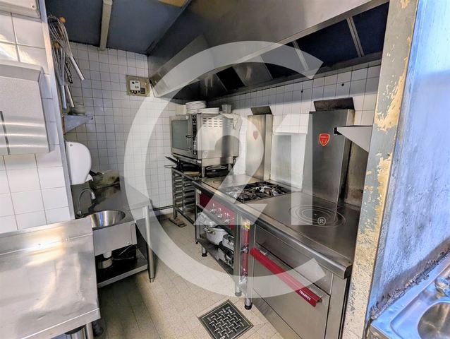 Hôtel à vendre - 350.0 m2 - 07 - Ardeche