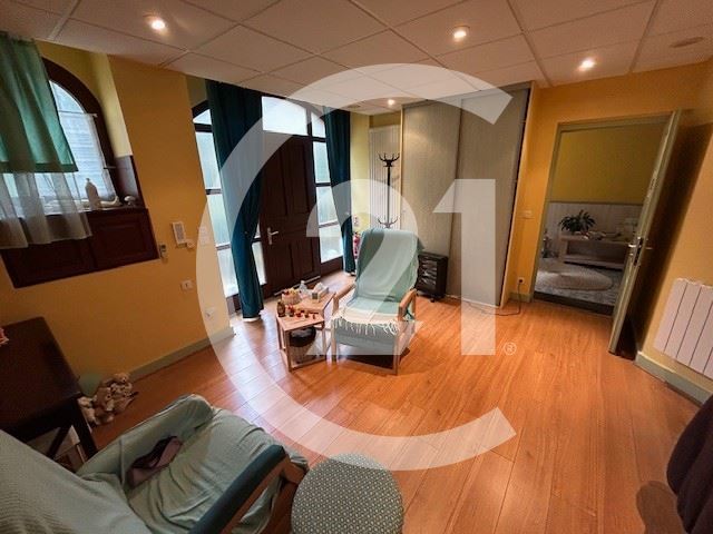 Local commercial à louer - 42.0 m2 - 26 - Drome