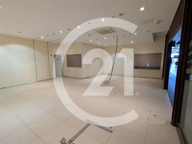 Local commercial à louer - 85.0 m2 - 26 - Drome