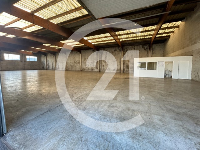 Local industriel à louer - 575.0 m2 - 26 - Drome