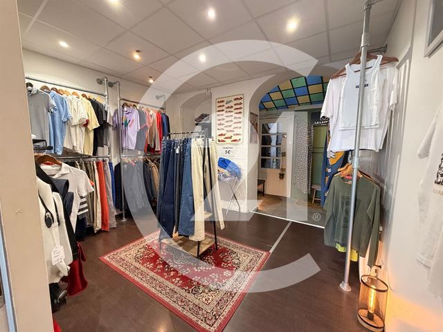 Prêt-à-porter à vendre - 28.0 m2 - 26 - Drome