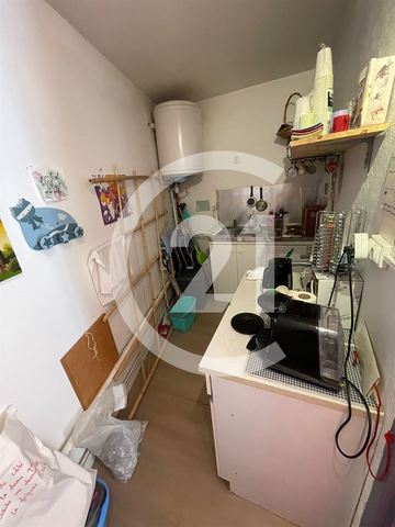 Local commercial à louer - 66.0 m2 - 26 - Drome