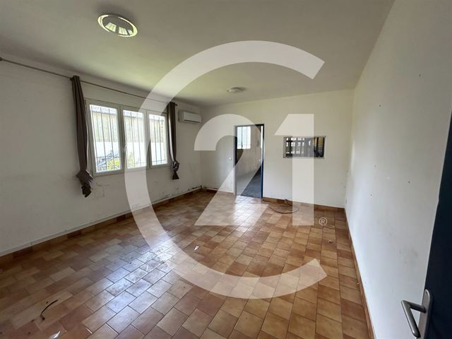 Local d'activité à louer - 900.0 m2 - 26 - Drome
