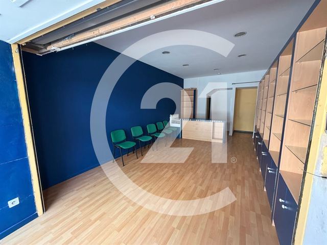 Local commercial à louer - 40.0 m2 - 26 - Drome