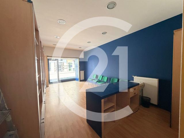 Local commercial à louer - 40.0 m2 - 26 - Drome