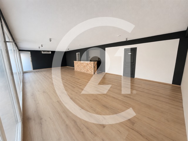 Local commercial à louer - 115.0 m2 - 07 - Ardeche