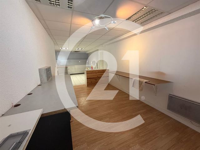 Local commercial à louer - 115.0 m2 - 07 - Ardeche