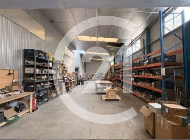Local d'activité à vendre - 1930.0 m2 - 26 - Drome