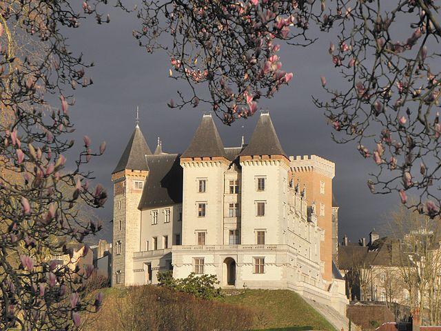 Pontarlier - Immobilier - CENTURY 21 Avenir immobilier - château de Pau
