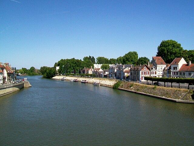 Pont-Sainte-Maxence - Immobilier - CENTURY 21 Agence Collin  - l'Oise_vue_depuis_le_pont_en_direction_de_l'est