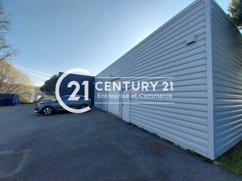 Local d'activité à louer - 240.0 m2 - 44 - Loire-Atlantique