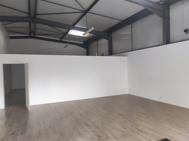 Local d'activité à louer - 176.0 m2 - 44 - Loire-Atlantique