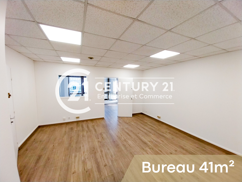 Bureaux à louer - 41.0 m2 - 44 - Loire-Atlantique