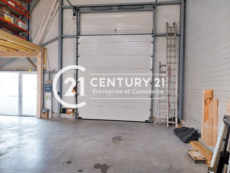 Local d'activité à louer - 90.0 m2 - 44 - Loire-Atlantique