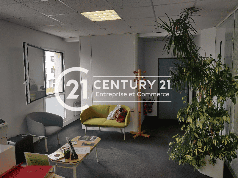 Local d'activité à louer - 105.0 m2 - 44 - Loire-Atlantique