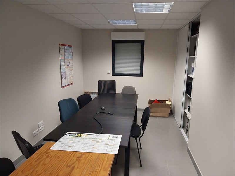 Local d'activité à louer - 540.0 m2 - 44 - Loire-Atlantique
