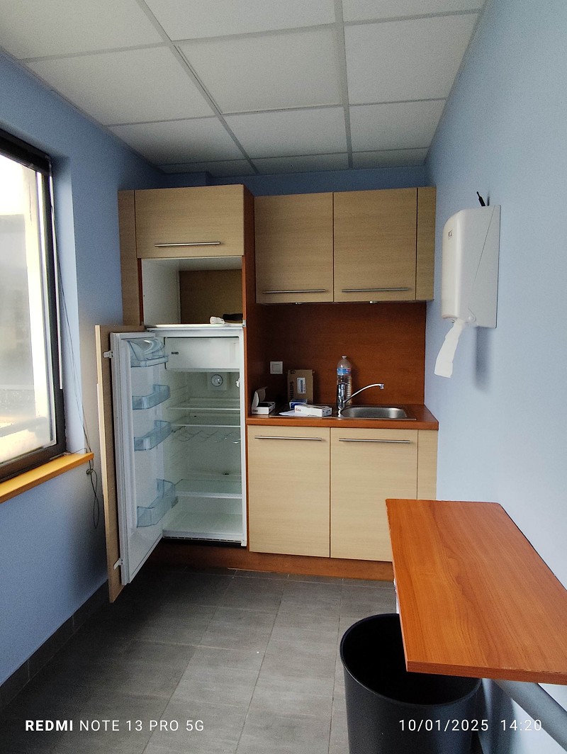 Bureaux à louer - 203.0 m2 - 29 - Finistere