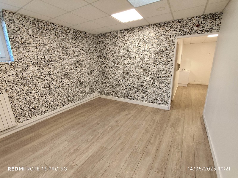 Bureaux à louer - 195.0 m2 - 29 - Finistere